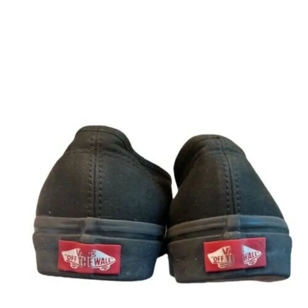 Vans (Black/Black) Skate Shoes M6/W7.5 Low Skateboard